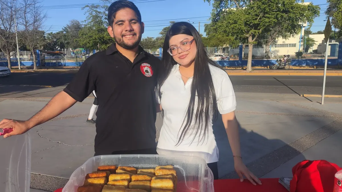 Adrián y Carolina fueron los primeros miembros en empezar este proyecto.