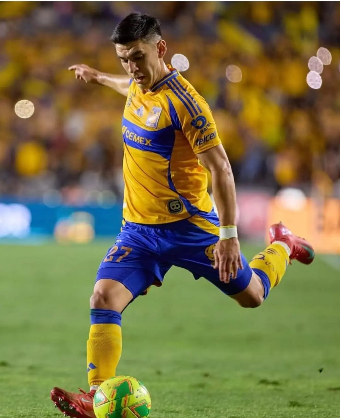 Salario actual de Jesús Angulo en Tigres. Foto: instagram