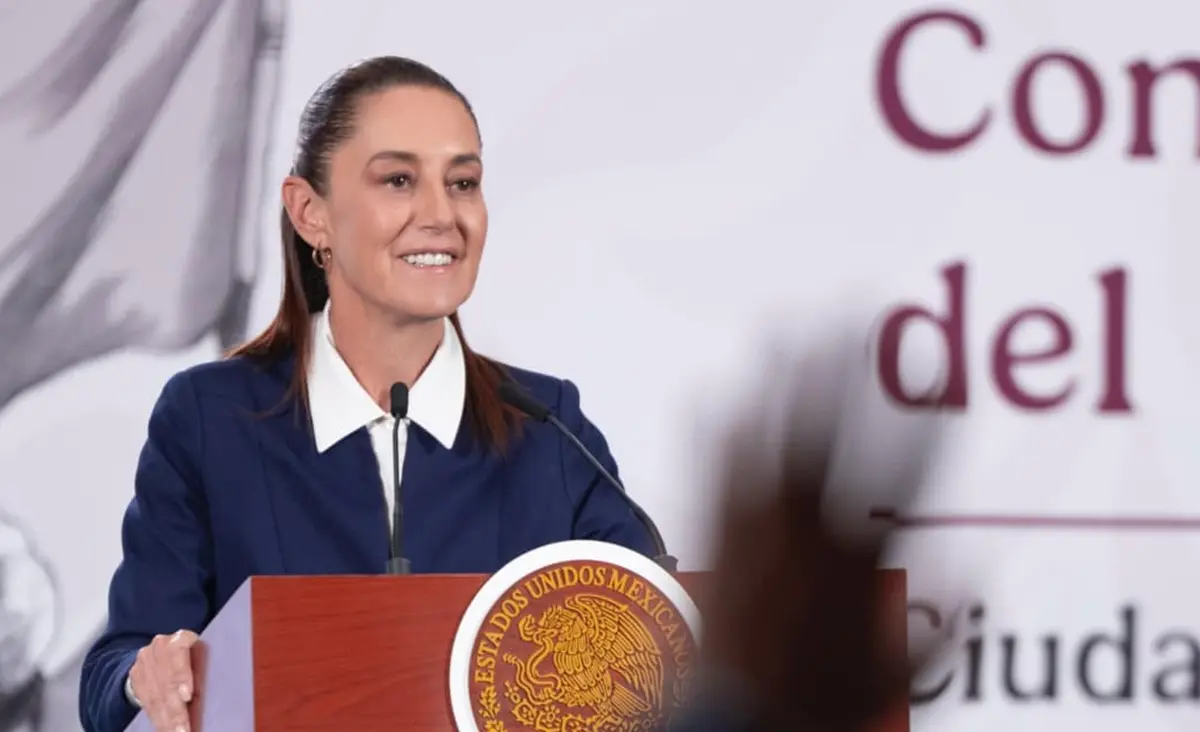 Sheinbaum revela cambios en la Ley de Aguas y habla de Ayotzinapa en La Mañanera.