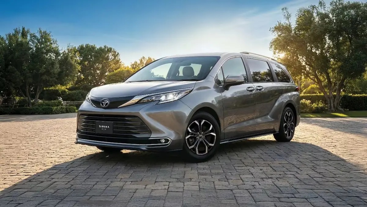 Toyota Sienna HEV 2026 se renueva. Foto: Cortesía