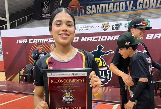 El Beisbol Five le cambi&oacute; la vida: Ver&oacute;nica, la joven de Navolato que sue&ntilde;a con representar a M&eacute;xico