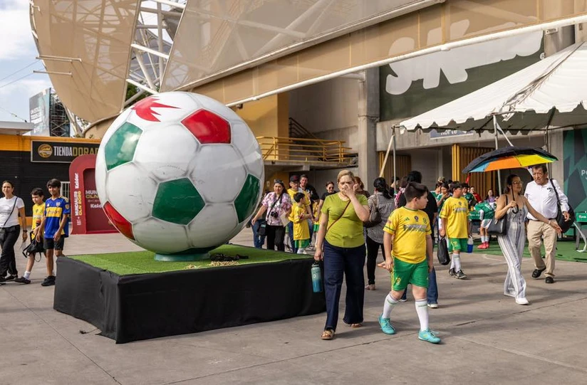 El Estadio Dorados se llenó de emoción con el inicio del Mundialito Culiacán 2026, donde 48 equipos infantiles demostraron talento, pasión y trabajo en equipo. Foto: Ayuntamiento de Culiacán