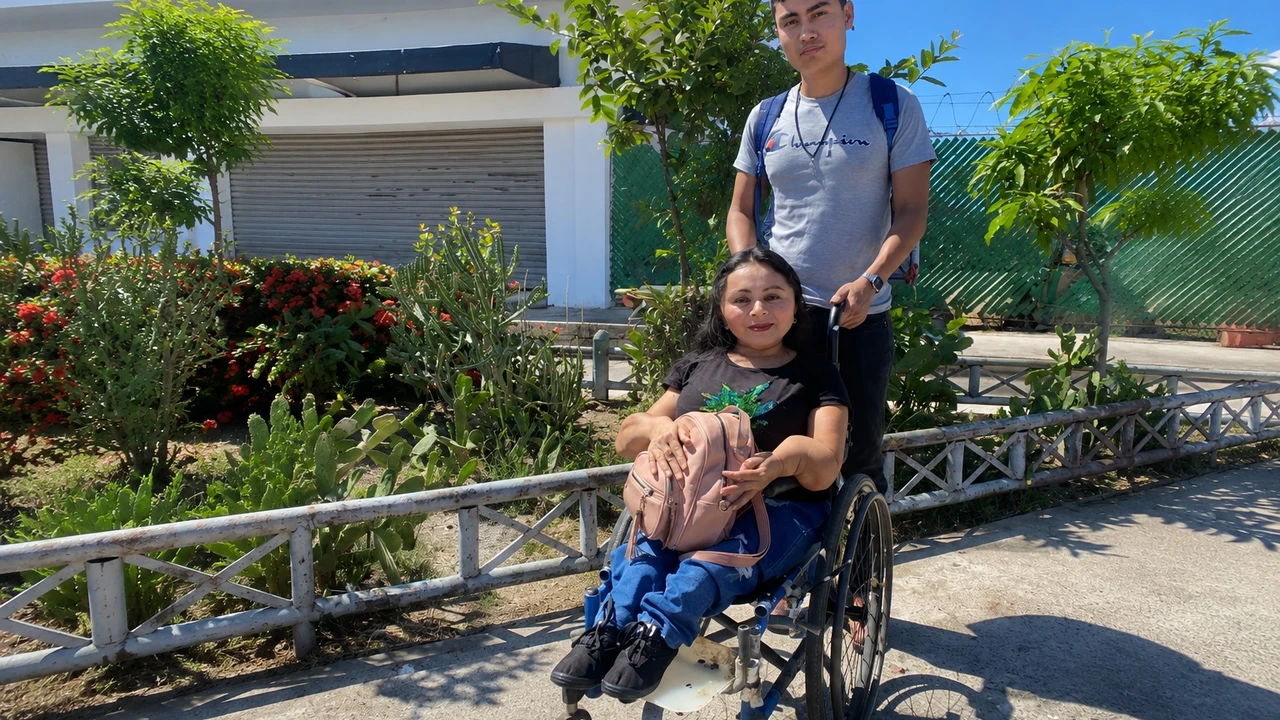 La mujer que desafió una enfermedad incurable para sacar adelante a su hijo.