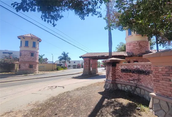 Gracias a cafeter&iacute;as, restaurantes y nuevos negocios, Villas del R&iacute;o transforma la vida cotidiana de miles de familias en Culiac&aacute;n