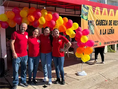 Los tacos de cabeza a la leña que están conquistando Culiacán: Una familia de Alturas del Sur los prepara desde las 5 de la mañana