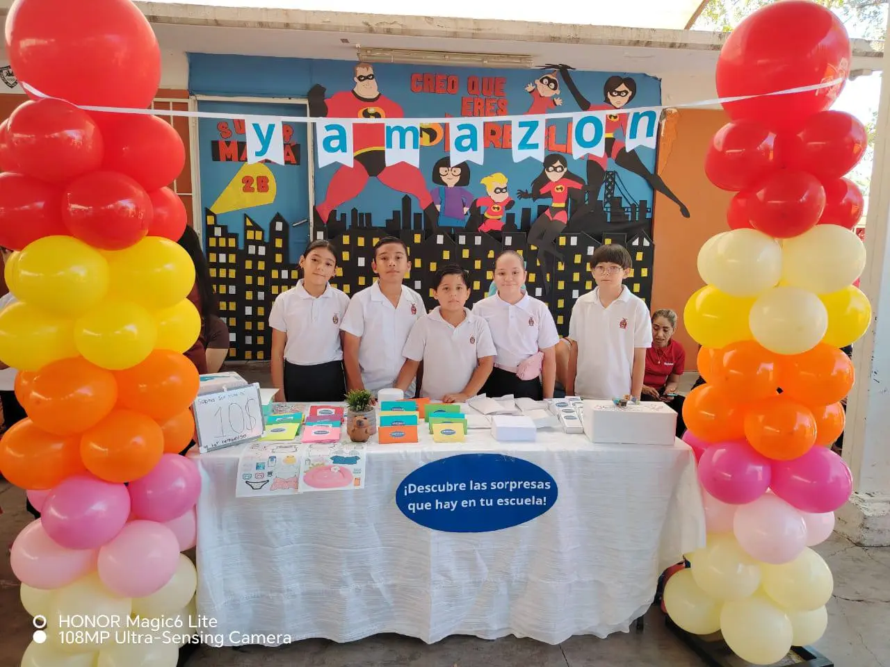 Los estudiantes de quinto año de la primaria Renato Vega Amador en Villaverde, mostraron su creatividad en el programa Juguemos a Emprender de Proeduca.