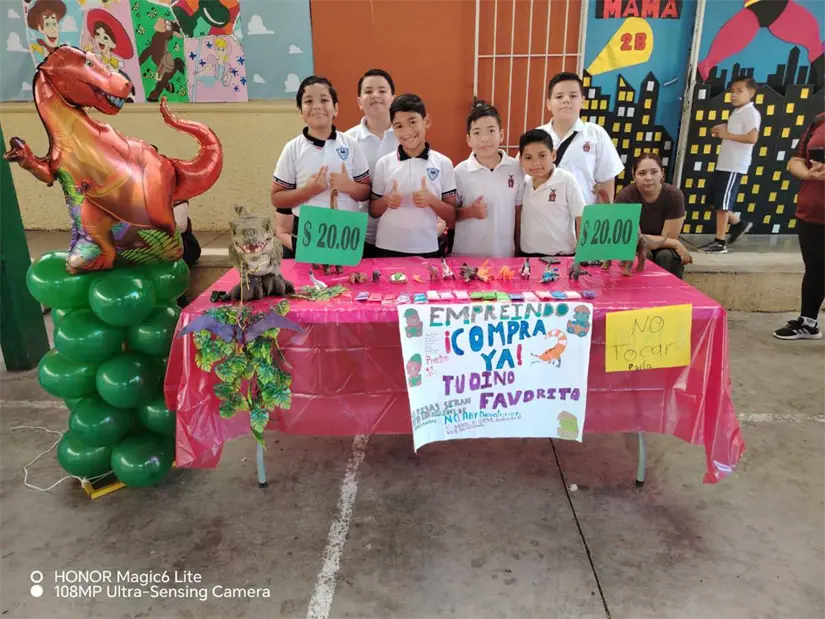 Cada equipo llevó su mejor producto para ser destacados e innovadores.