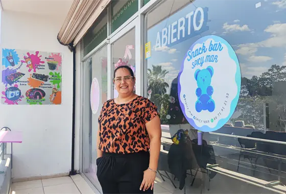 Mayde impuls&oacute; el sue&ntilde;o de su hija y hoy juntas han construido Spicy Mar Snack Bar en Valle Alto