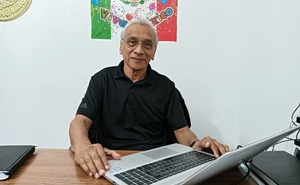 De ingeniero bioquímico a formador de generaciones en Culiacán: la historia del maestro Víctor Martínez