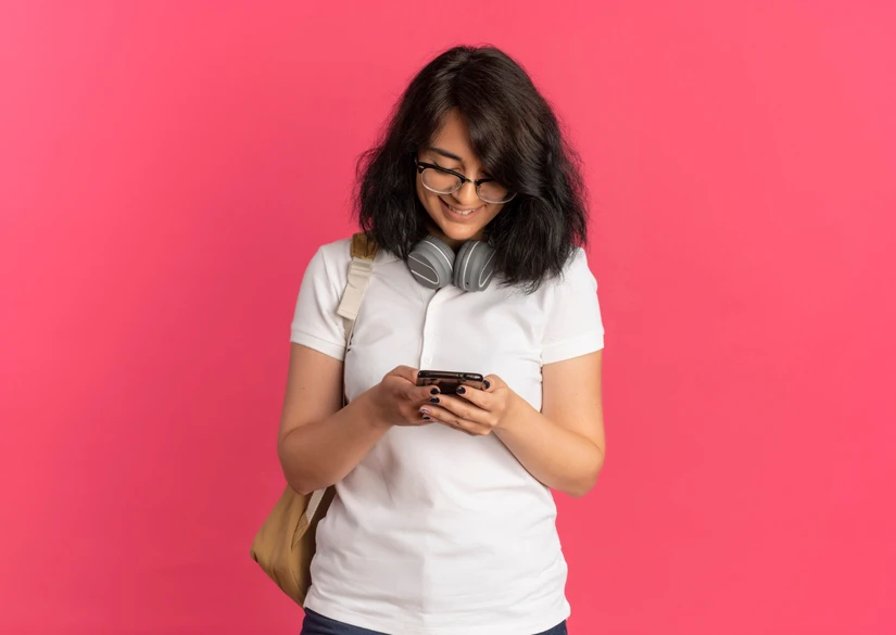 Whatsapp Plus ofrece varias funciones extras. Foto: Magnific