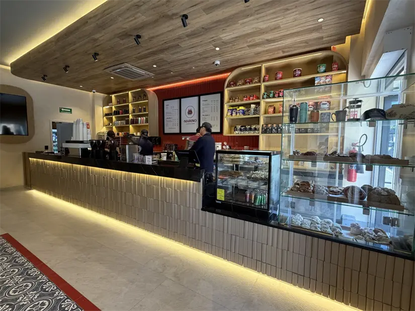 Nuevos proyectos como las cafeterías permiten a Café El Marino regresar al origen de los expendios de café para acercar la marca a los mazatlecos