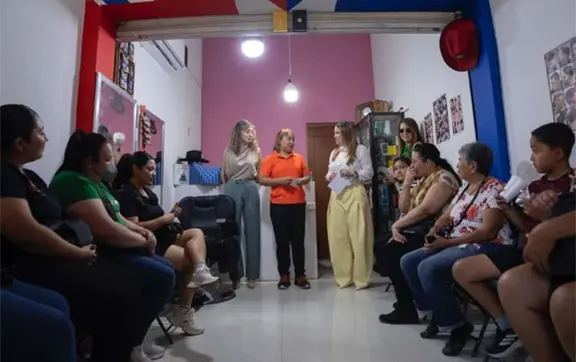Mujeres emprendedoras reciben financiamiento para fortalecer sus negocios en Culiac&aacute;n