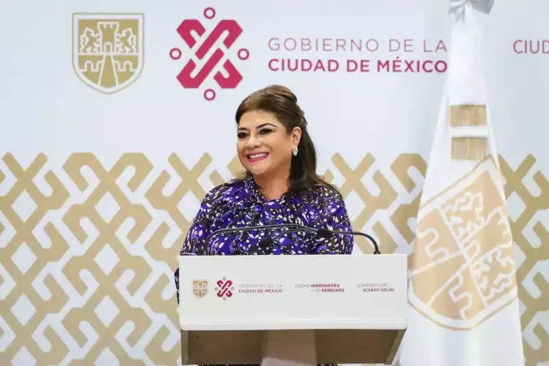 Presume varios puestos políticos. Foto: Cortesía