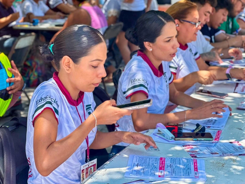 Por qué la Beca Rita Cetina aparece en estatus de validación. Foto: Cortesía