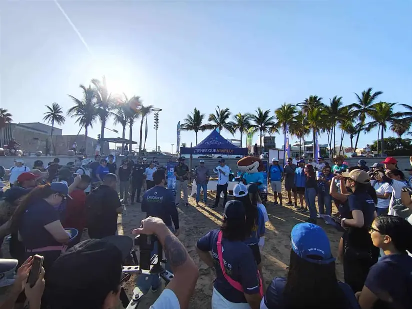 La Gran Limpieza de Playas 2026 convocada por el Gran Acuario Mazatlán logró reunir autoridades, ciudadanos y activistas en el marco del Día Mundial de los Océanos