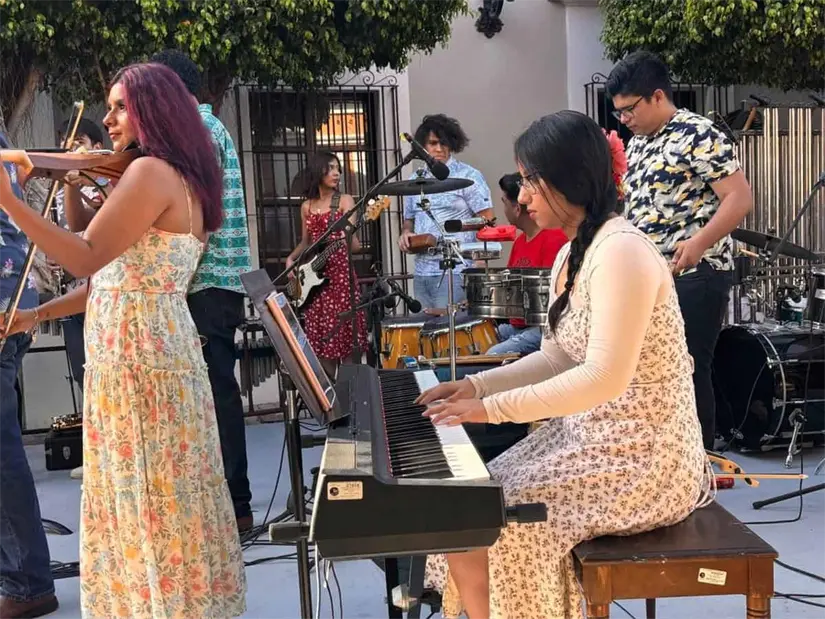 Nuevos artistas pudieron compartir su talento con el público mazatleco durante la celebración del Día de la Música 2026