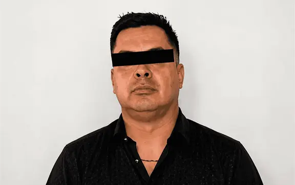 Lo ubicaron al salir de un restaurante en Hermosillo; lo relacionan con ataques con drones en Sonora y Chihuahua