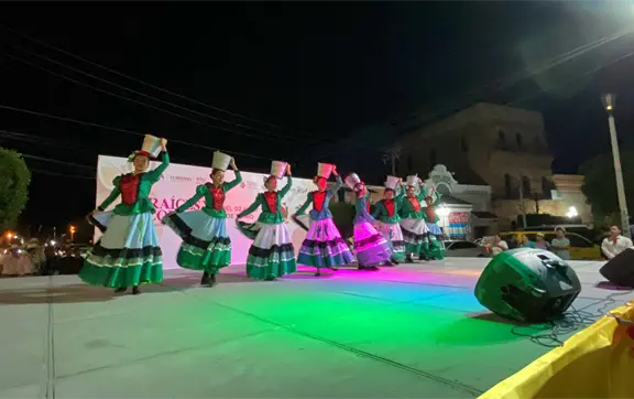 &Eacute;xito del Festival de la Pitaya en San Ignacio: Ra&iacute;ces y Colores