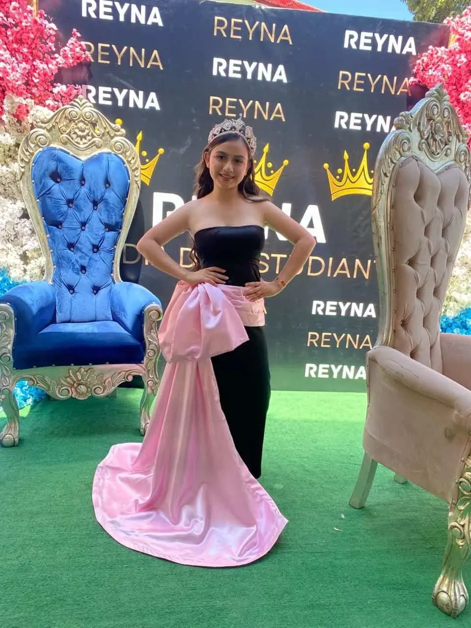 Lexie Adriana Espinoza entregó la corona como reina saliente y agradeció la oportunidad de representar a sus compañeros