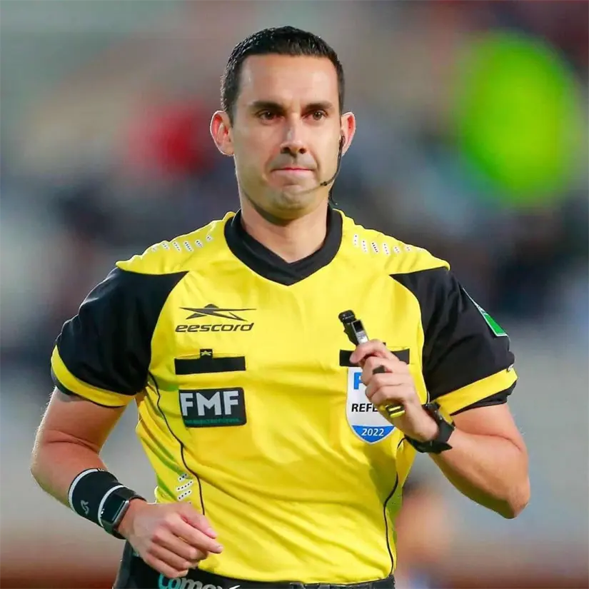 César Arturo Ramos fue designado por la FIFA para pitar en el Mundial. Foto: Cortesía