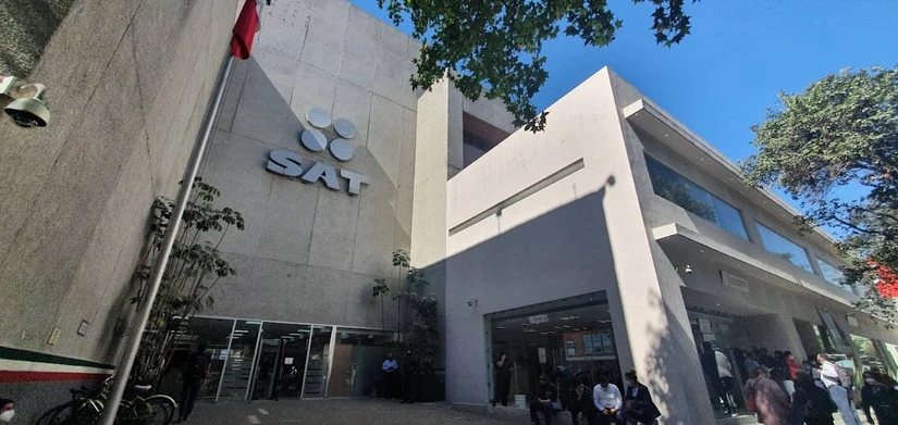 Cuánto paga de impuestos Carlos Slim al SAT. Foto: Cortesía