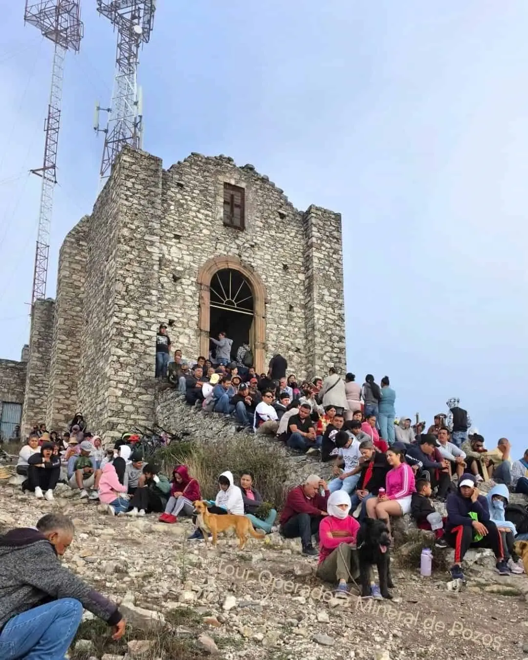 Celebración de la Santa Cruz en Mineral de Pozos