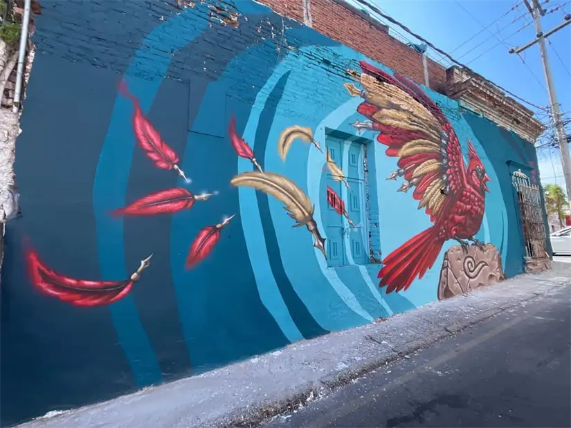 El mural de la Libertad de Expresión es una obra impulsada por Vamos Pintando, Tus Buenas Noticias y la Asociación de Periodistas y Comunicadores 7 de Junio. Foto: Lino Ceballos.
