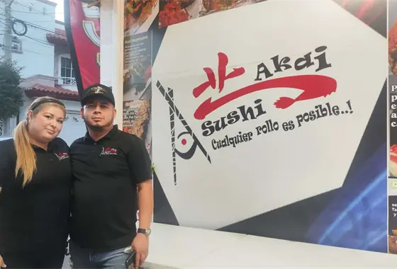 Akai Sushi representa 15 a&ntilde;os de sabor, esfuerzo familiar y rollos originales en Villa Universidad