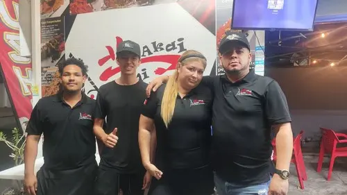 Junto con su equipo, Yamil y Antonio, siempre procuran hacer sushi de calidad y brindar una buena atención desde Villa Universidad.