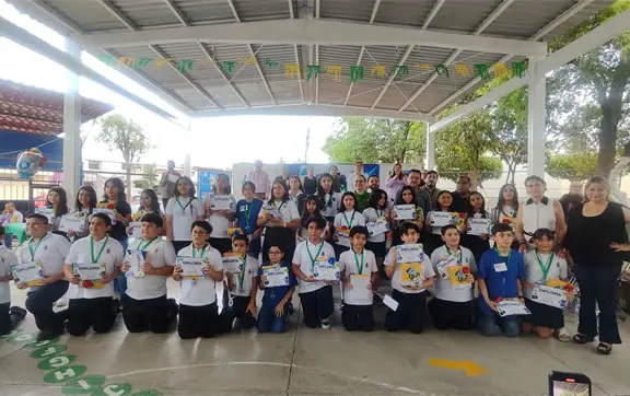 Celebran la Primera Expo STEM de PROEDUCA en la Primaria Marcos Mora Aguilera
