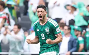 México rompió una maldición de décadas y el Azteca estalló de emoción