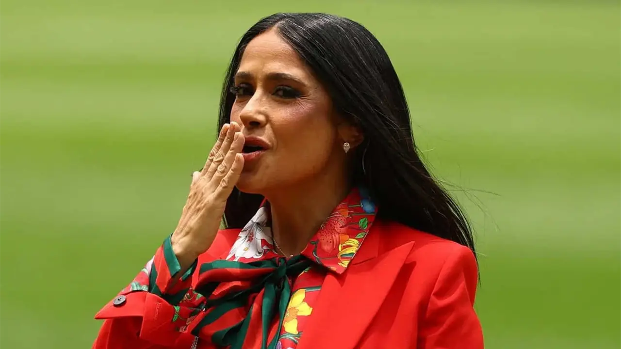 Mundial 2026: Salma Hayek destaca el orgullo mexicano en la ceremonia inaugural