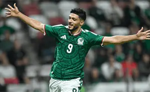 ¿Raúl Jiménez superará a Chicharito? Así quedó la tabla de goleadores de la Selección Mexicana