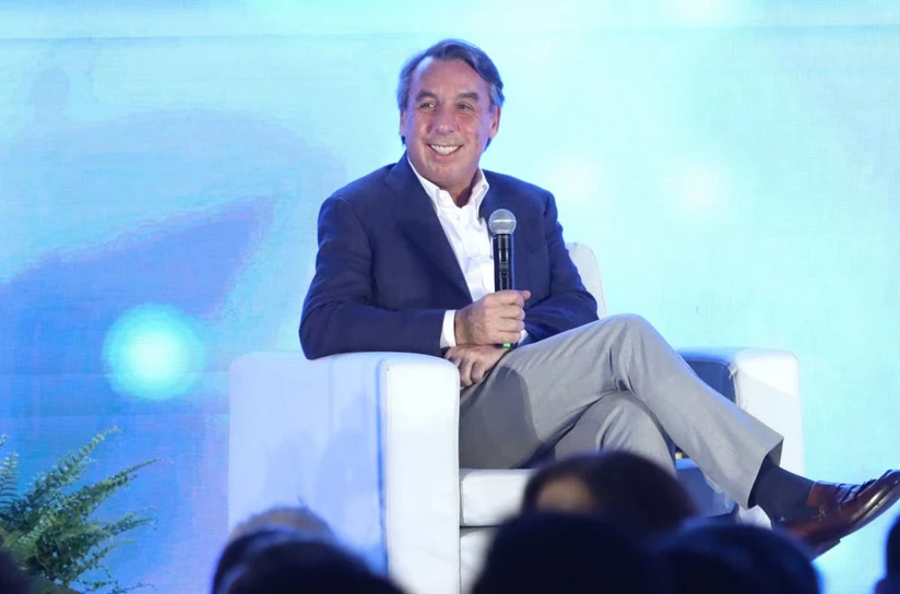 Televisa no ha revelado por cuánto vendió sus acciones Azcárraga.