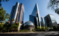 La Bolsa Mexicana dej&oacute; atr&aacute;s seis d&iacute;as de ca&iacute;das y cerr&oacute; la semana con una inesperada recuperaci&oacute;n