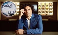 Visi&oacute;n para la cancha y las inversiones: estos son los negocios de Memo Ochoa