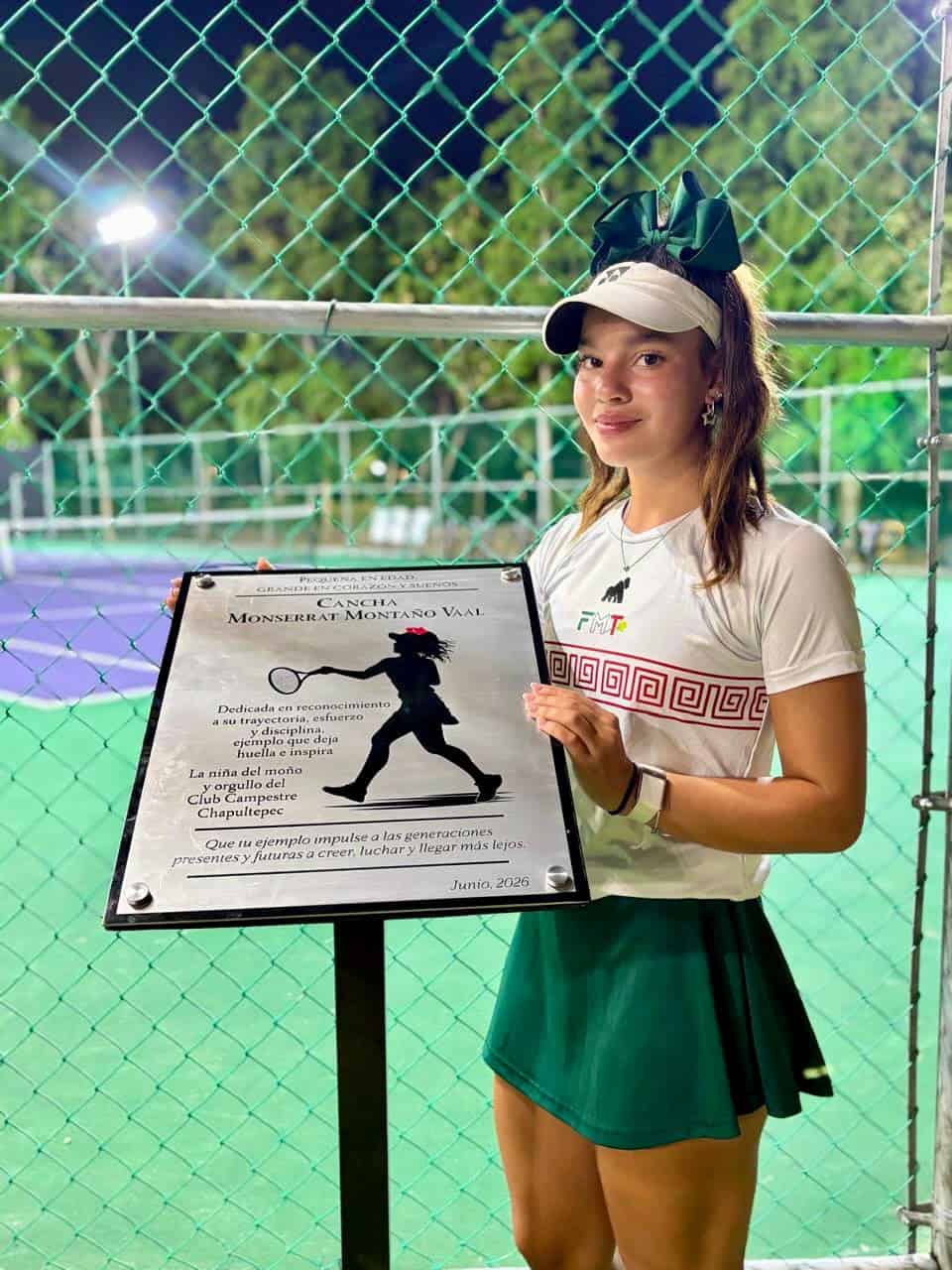 Monserrat Montaño Vaal ha representado oficialmente a México en competencia internacionales.