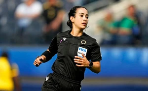 Katia Iztel García: de pitar en la Liga MX a ser la primer mujer árbitro en el Mundial 2026