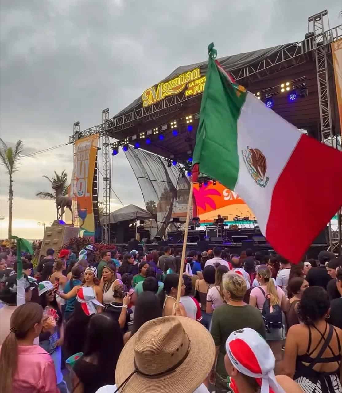 Turistas y locales disfrutaron del ambiente festivo, la gastronomía y una muestra de la tradiciones sinaloenses durante el evento