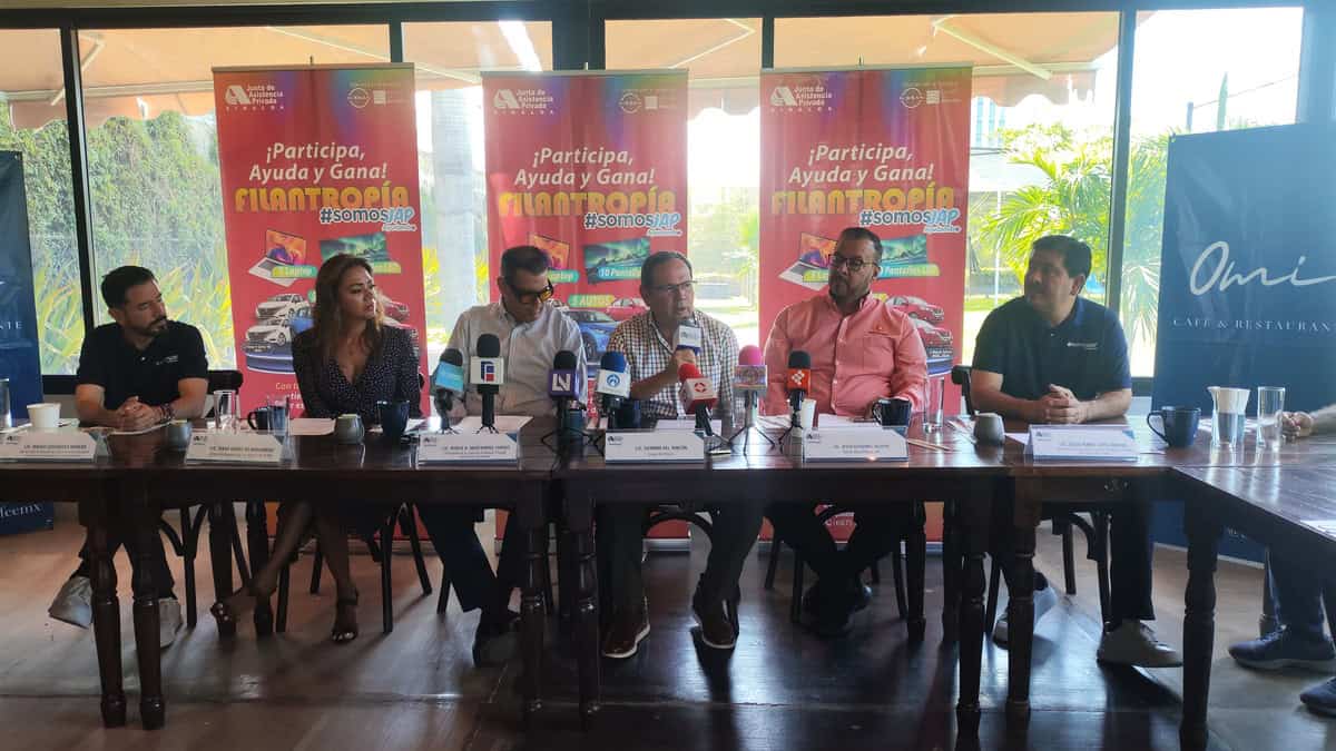 Durante el evento el mayor énfasis fue recordarle a las personas, que más que buscar ganar un regalo, cada boleto es una contribución para poder multiplicar el bien que las Instituciones de Asistencia Privada aportan a la sociedad en Sinaloa.