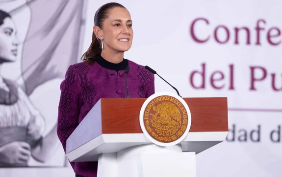 Sheinbaum pone sobre la mesa un tema que podr&iacute;a cambiar la vida de millones de j&oacute;venes