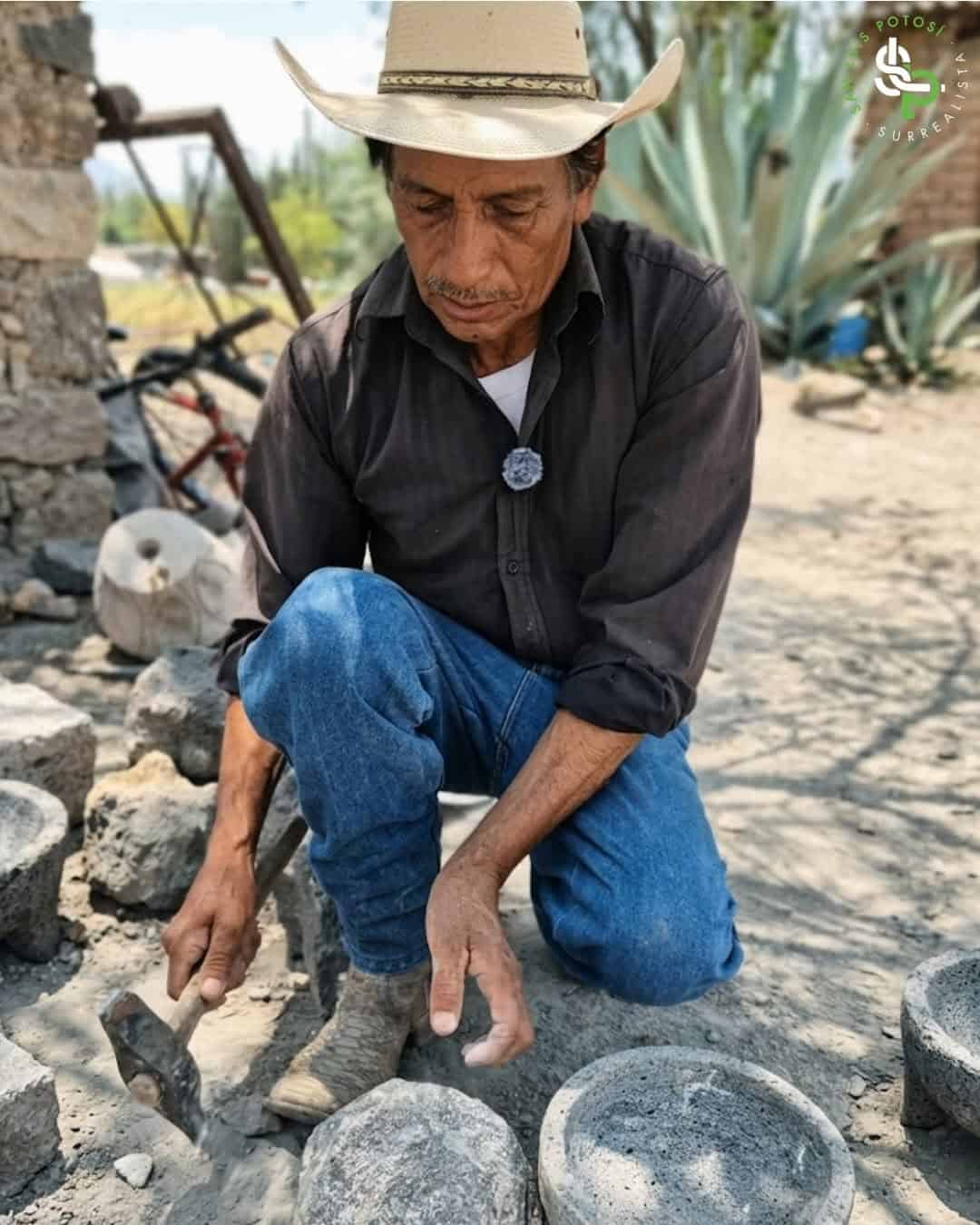 El pueblo mexicano donde sobreviven los molcajetes artesanales y antiguas joyas coloniales.
