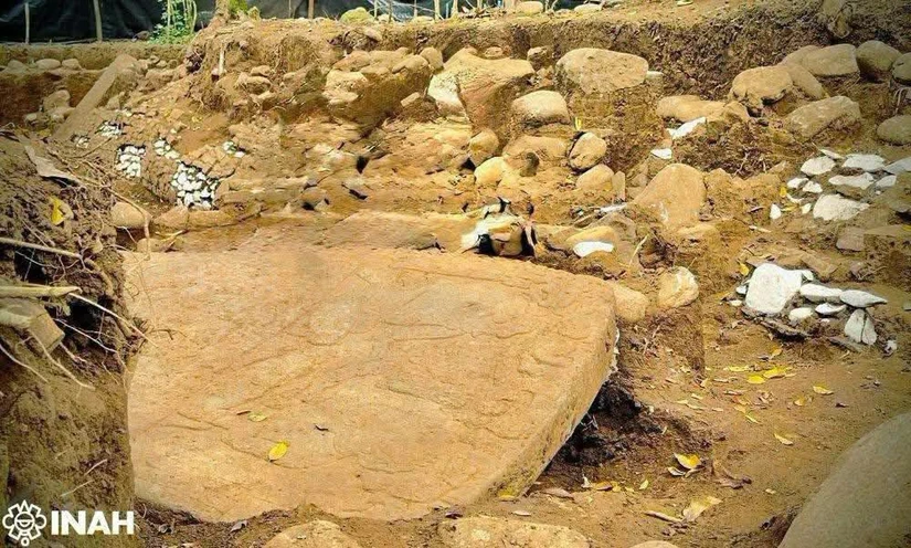 Hallazgo arqueológico en Veracruz: descubren plataforma y monolito con rasgos mayas “nunca vistos” en la región
