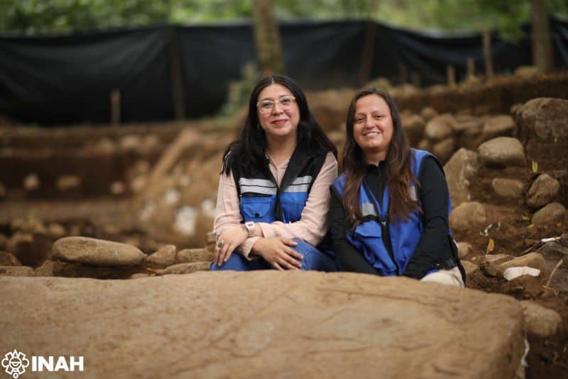 Arqueólogos quedan sorprendidos tras hallar en Veracruz una construcción “sin antecedentes” y una escultura extraña