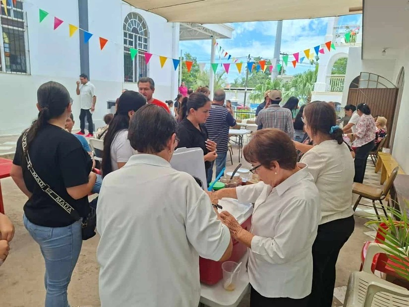 Parroquia Divina Providencia celebra fiesta patronal con bautizos, comuniones, kermes y actividades culturales. Foto: Juan Madrigal