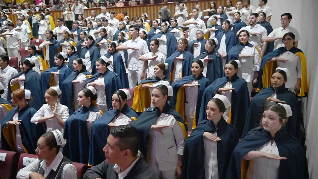 La Facultad de Enfermería Culiacán celebra a una generación que eligió servir y transformar vidas. Foto: UAS