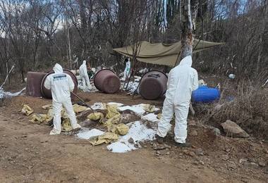 Golpe millonario de la Marina en Sinaloa: aseguran laboratorio con más de 175 millones de pesos en químicos