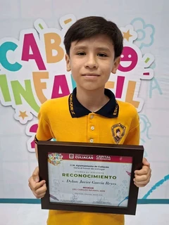 Dylan Javier sue&ntilde;a con gobernar Culiac&aacute;n y promueve el uso responsable de la tecnolog&iacute;a