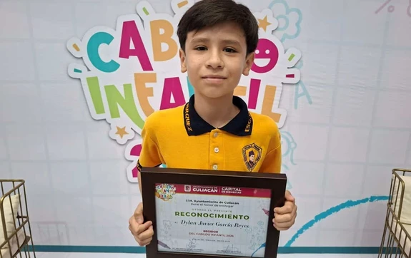Dylan Javier sue&ntilde;a con gobernar Culiac&aacute;n y promueve el uso responsable de la tecnolog&iacute;a