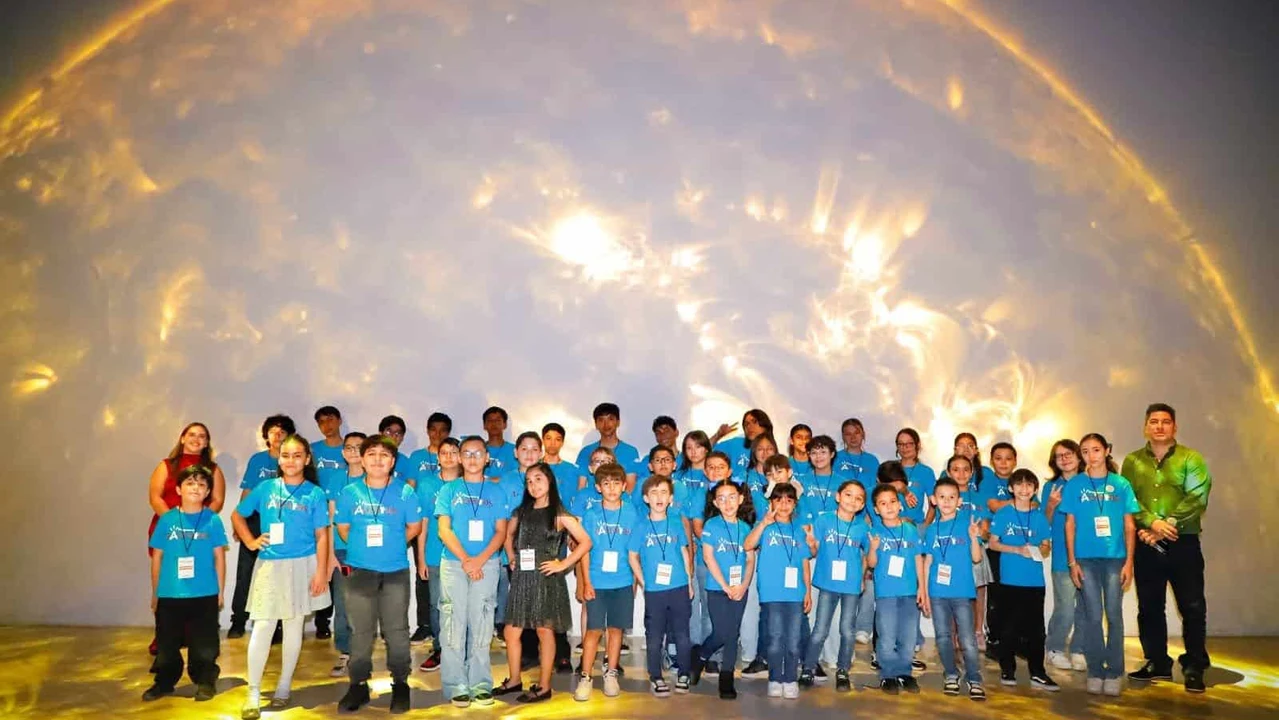 La Feria TalentoS 2026 reunió a niños y jóvenes promesas de la ciencia que hoy investigan, crean y construyen el futuro de Sinaloa. Foto: CCS.